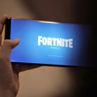 Fortnite: Apple App Store'a dönüş oyuncuların heyecanını yeniden alevlendirdi! 'Fortnite' game returns to Apple App Store