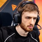 League of Legends yayıncısı Nemesis: dövme yapma becerisi Slovenya'yı hayrete düşürüyor. League of Legends streamer Nemesis is apparently a tattoo artist. At least, that's what the Slovenian government thinks