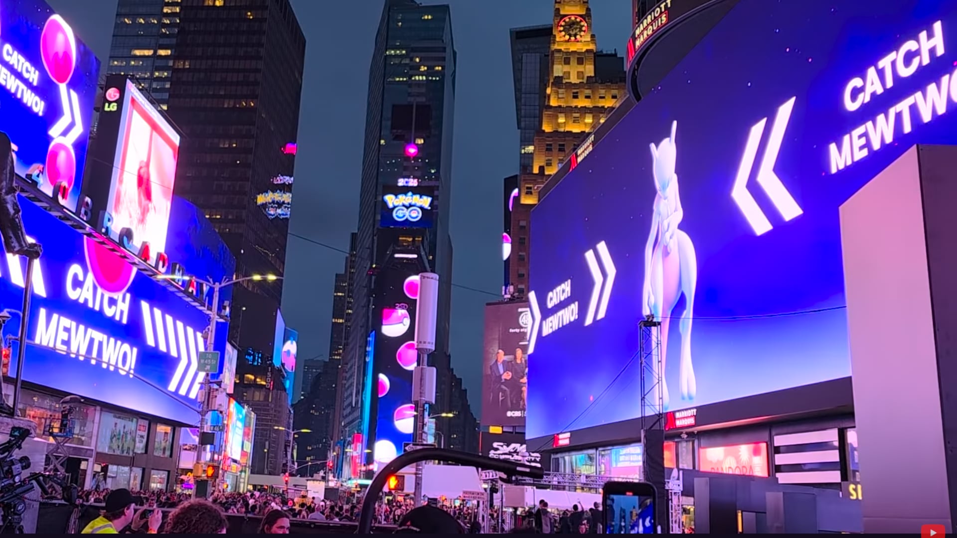 Pokemon Go's Times Square Mewtwo Controversy Explained